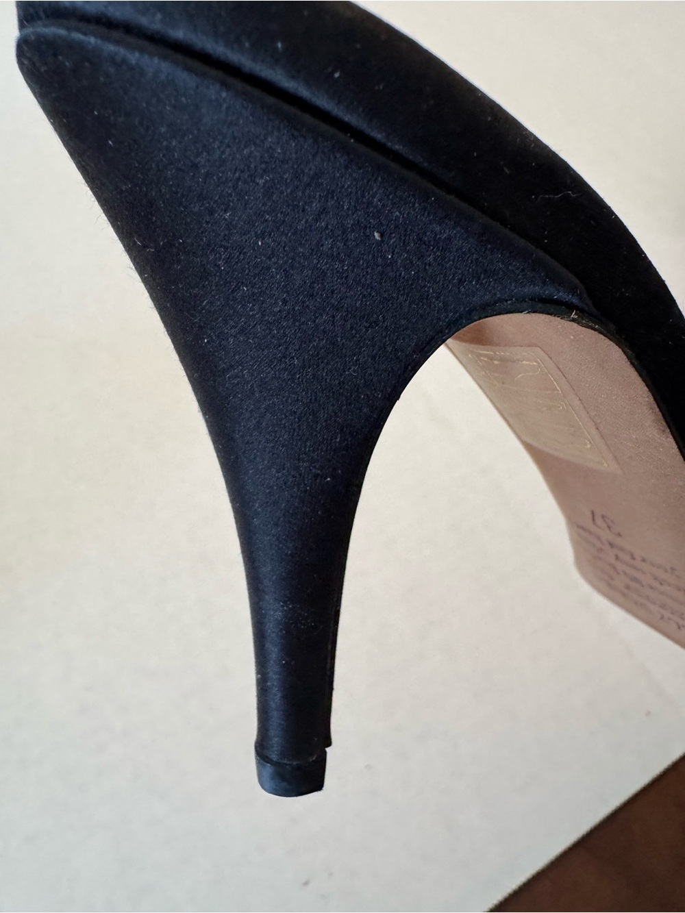 Hollywould Italian Baja Satin Stiletto Mules - Quiet Luxury Vintage EU 37 - Picture 5 of 12